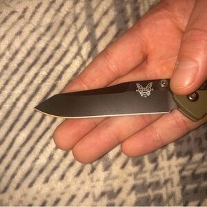 Benchmade 940 Osborne S90V steel in OD green G-10 handle
